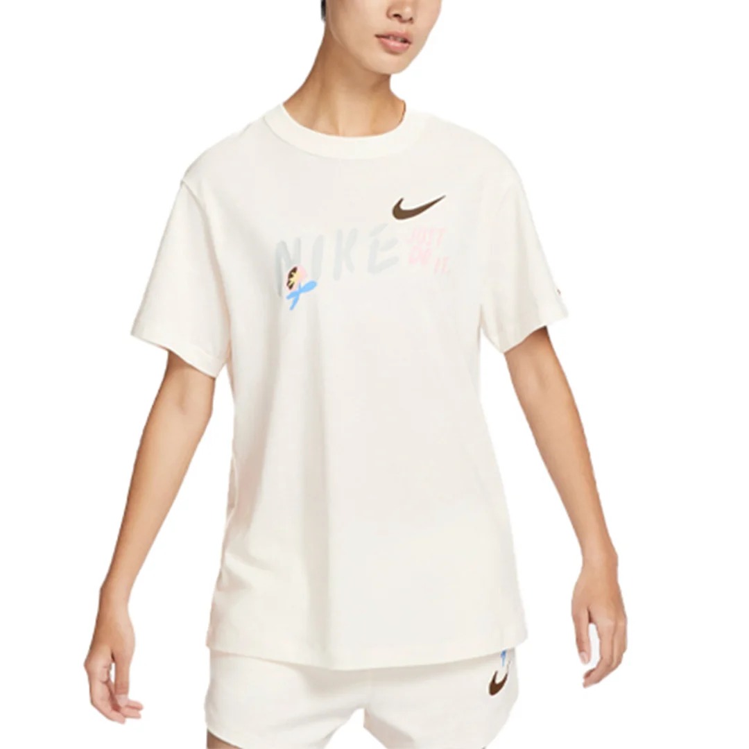Футболка Nike Sportswear Essential FJ7714-133, бежево-белый — фото 4
