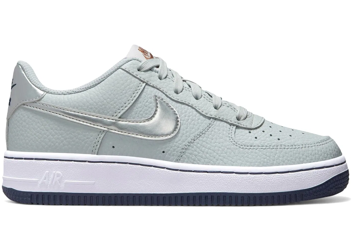 Детские кроссовки Lifestyle Nike Air Force 1 Low, Pure Platinum/Barely Grape/Midnight Navy/Metallic Silver