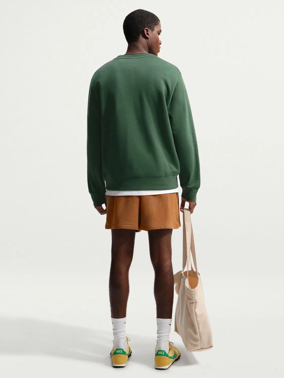 Зеленый свитшот с круглым вырезом Nike Fir Club — фото 3