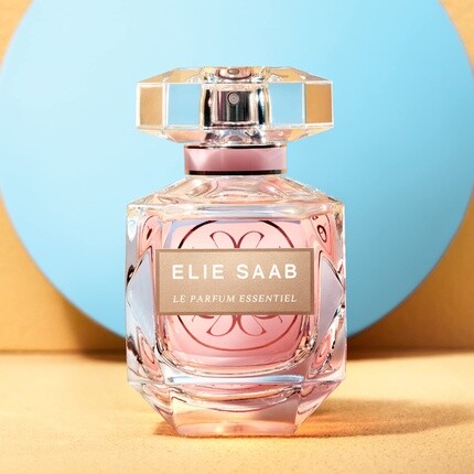 

Elie Saab Le Parfum Essentiel парфюмированная вода для женщин 50мл