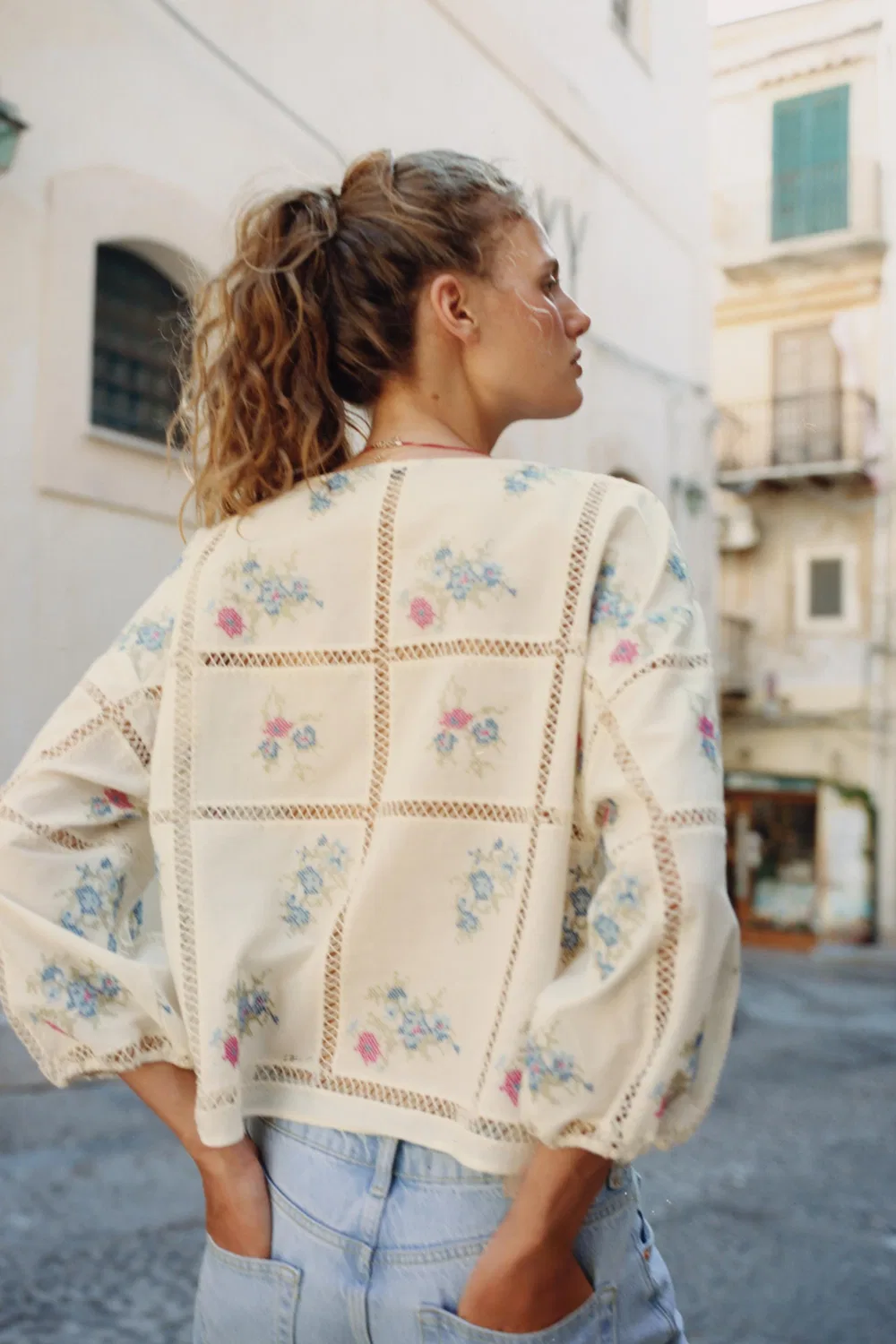 Блузка с лестничной строчкой и вышивкой. ZARA, Multicoloured — фото 4