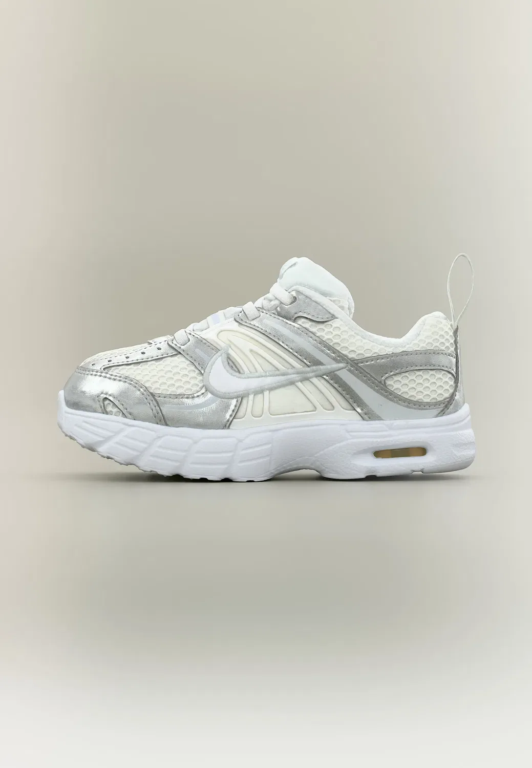 Кроссовки Air Max Moto 2K унисекс Nike Sportswear, White/Pure Platinum-Coloured/Metallic Silver-Coloured