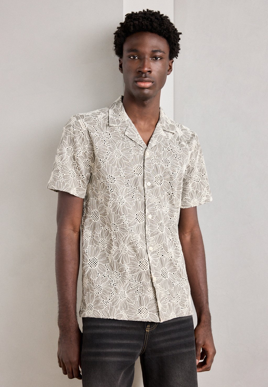 

Рубашка SUNFLOWER SHIRT Lindbergh, хаки