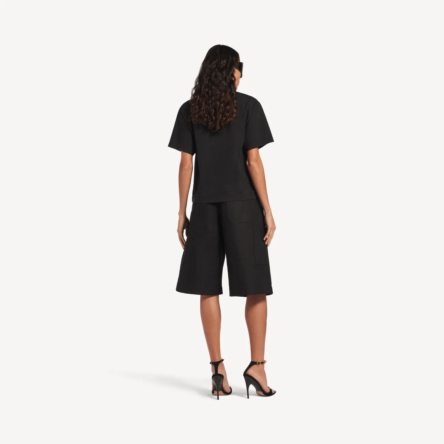 Женская футболка Dream Medium Fit черного цвета Balenciaga — фото 4