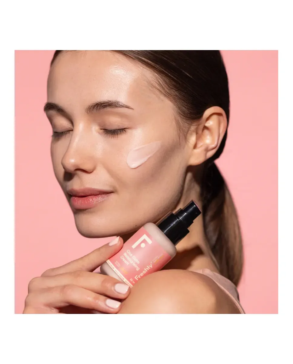 Крем для лица Freshly Cosmetics — Blossom Cica Calm Увлажняющий, 50 мл — фото 2