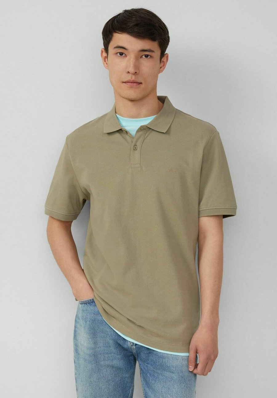 

Поло s.Oliver BASIC KNOPFLEISTE KRAGEN STÜCK, Helloliv/Light Green, Зеленый, Поло s.Oliver BASIC KNOPFLEISTE KRAGEN STÜCK, Helloliv/Light Green