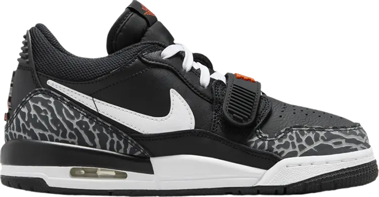 

Кроссовки Jordan Legacy 312 Low GS 'Black White Safety Orange', черный
