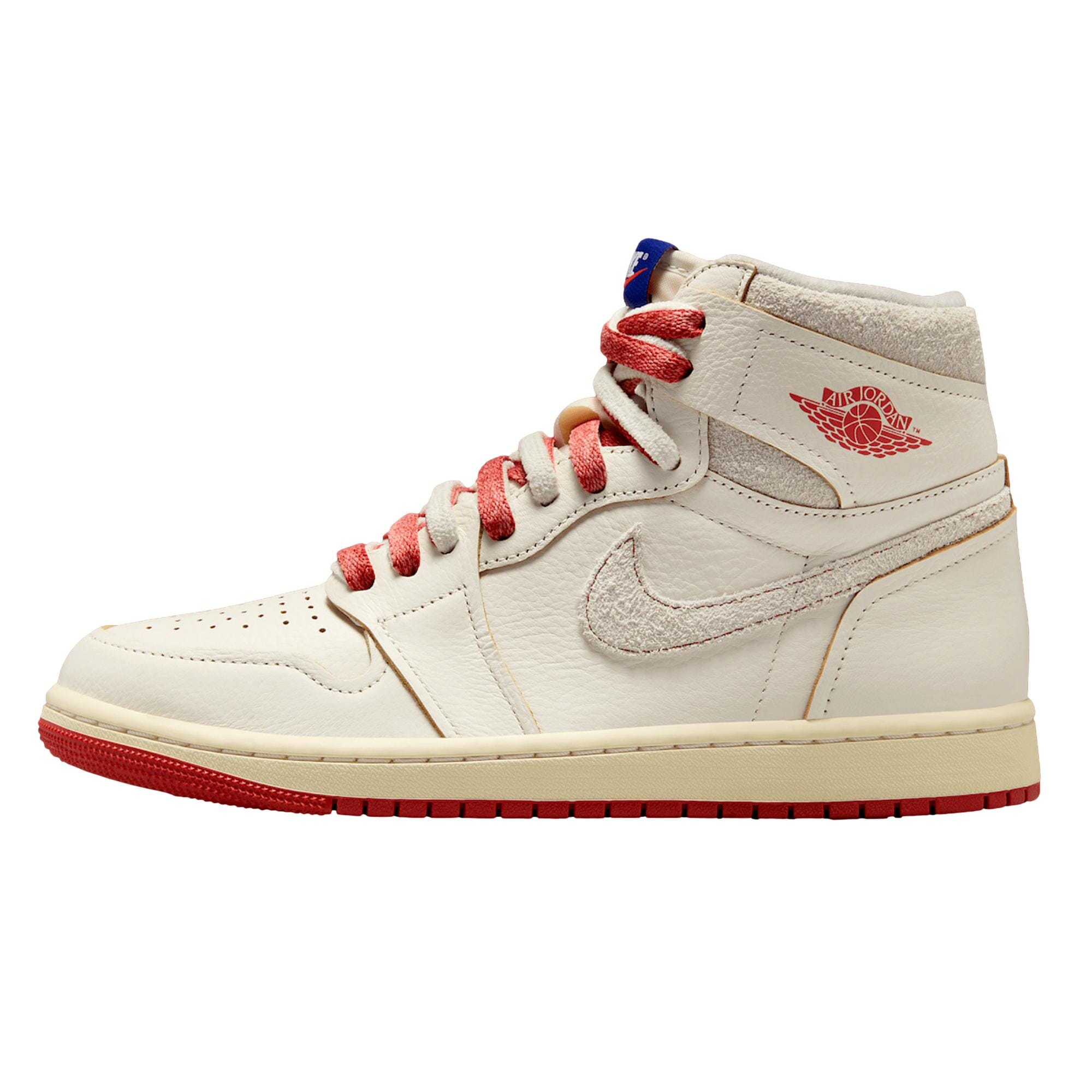 Женские кроссовки Nike Air Jordan 1 High OG Sail / Cinnabar - Light Bone DB4612-100, белый