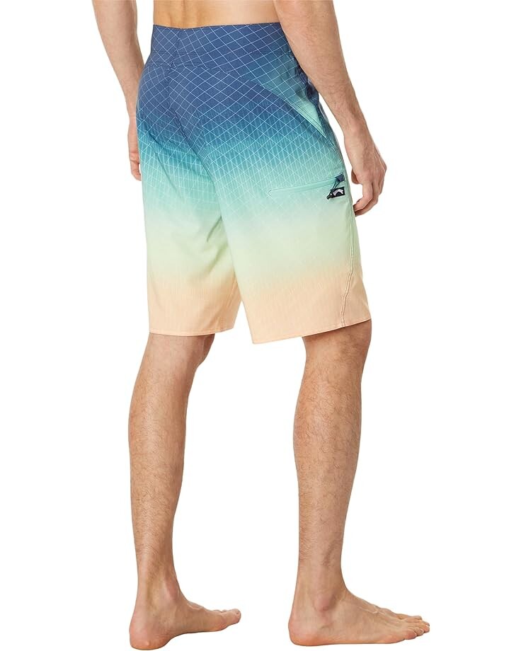 

Шорты для плавания Billabong Fluid Pro 20" Boardshorts, мульти