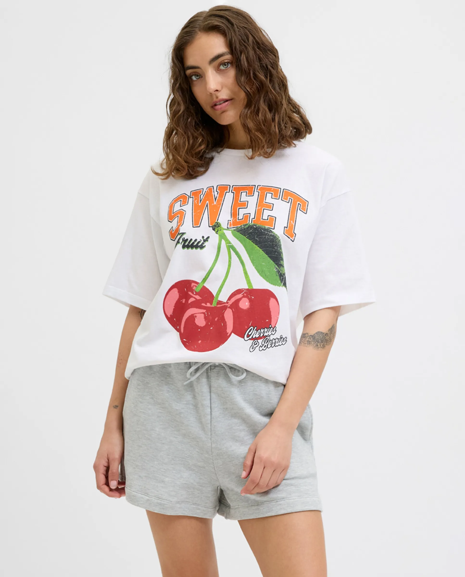 

Женская футболка оверсайз с принтом Jack & Jones, белый