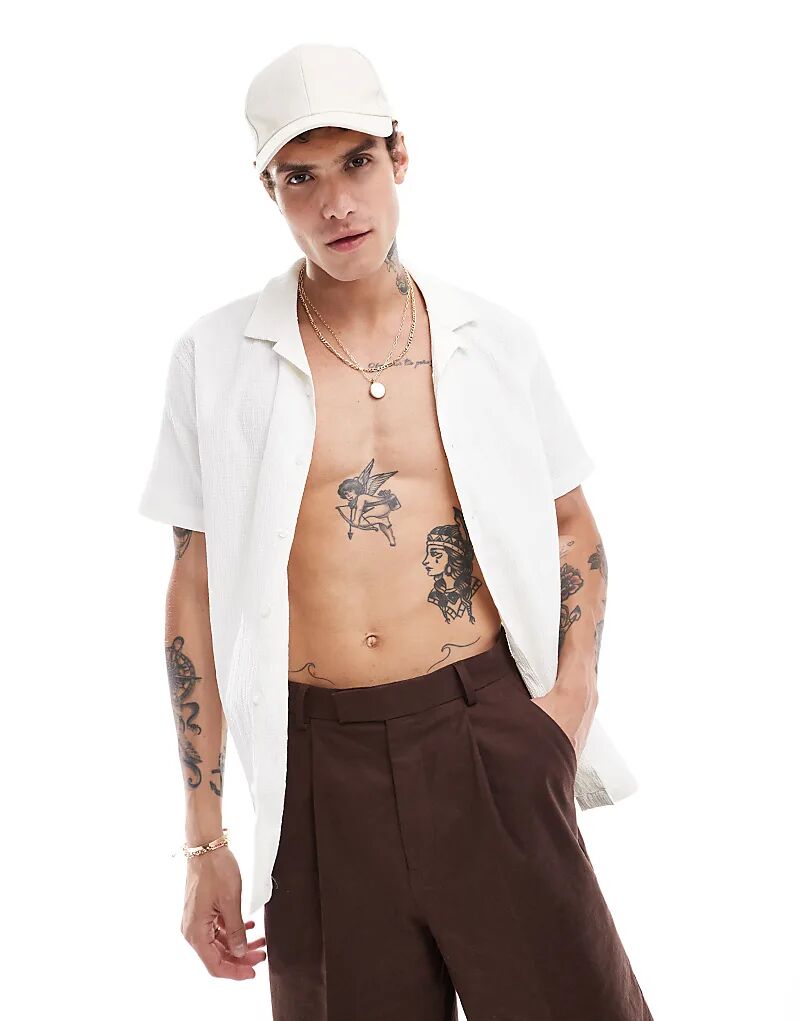 

Рубашка с фактурным воротником Revere в белом и бежевом цветах Brave Soul