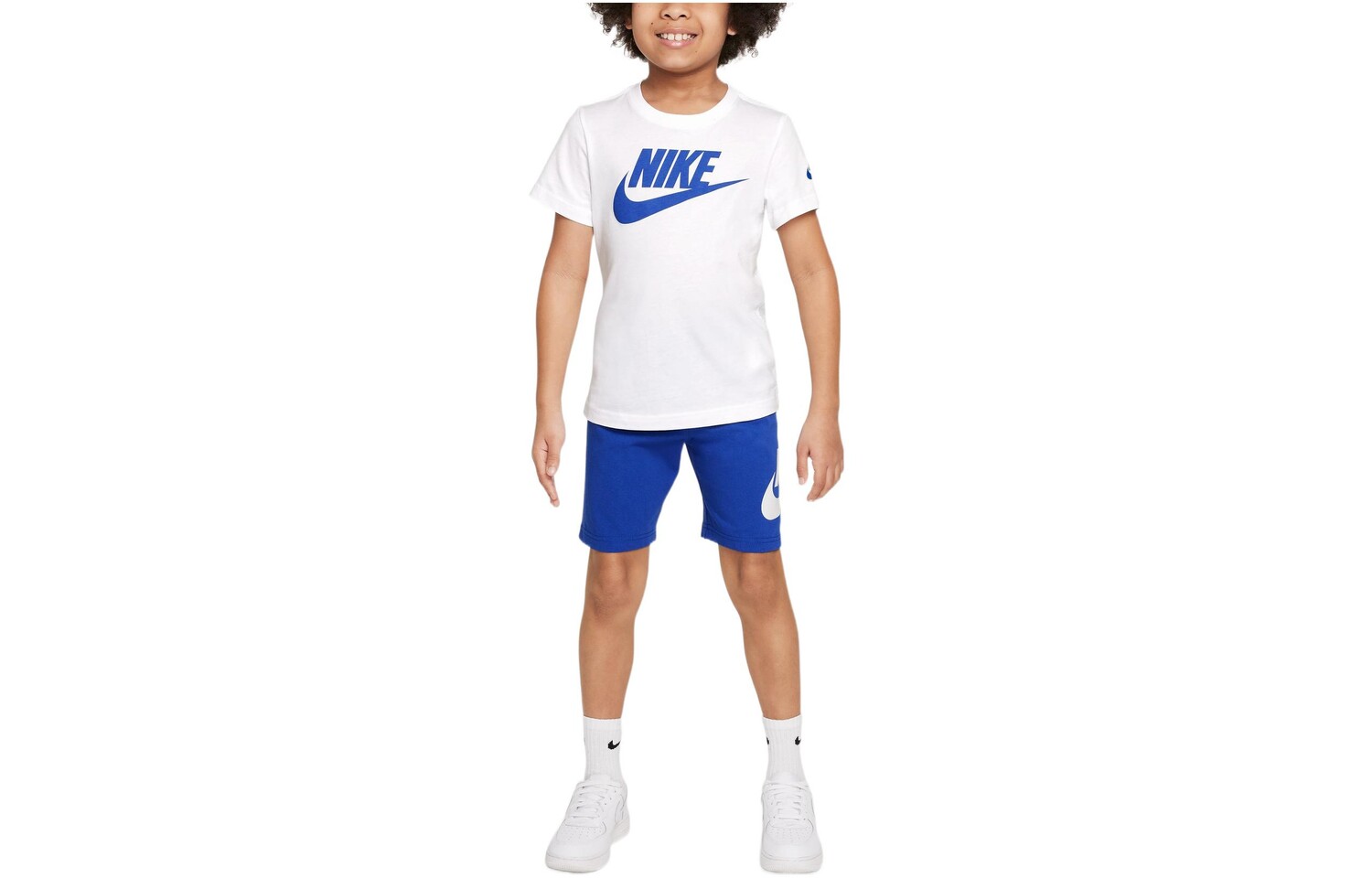

Комплект футболка и шорты Nike, синий/белый