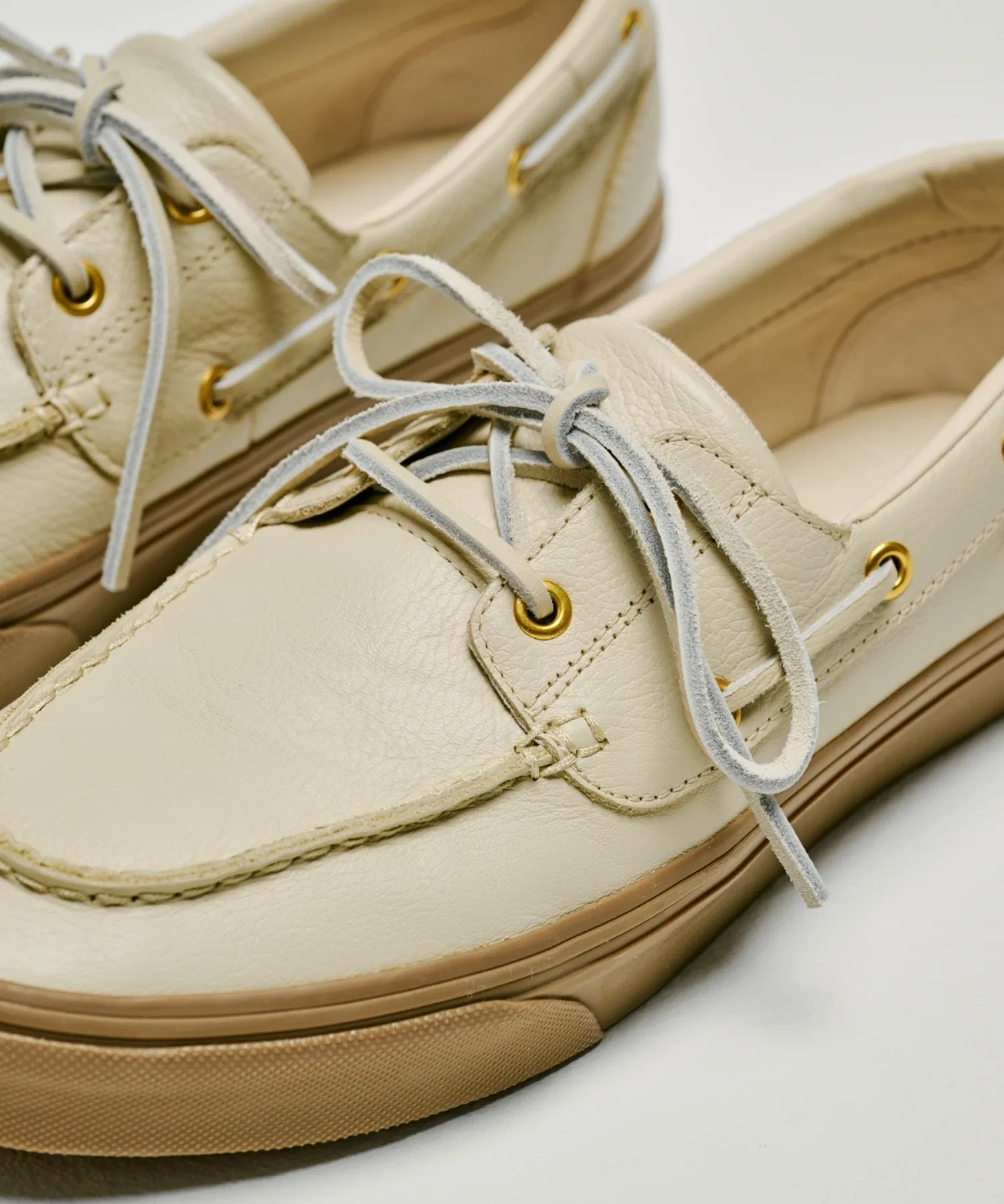 Мужская и женская обувь VANS 2-EYELET BOAT SHOE VN000Z11TAN
