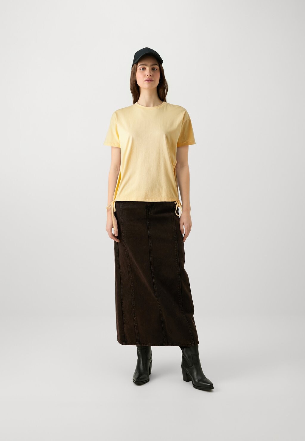 

Футболка с набивным рисунком MAIN LOOP TEE BLANCHE, абрикос