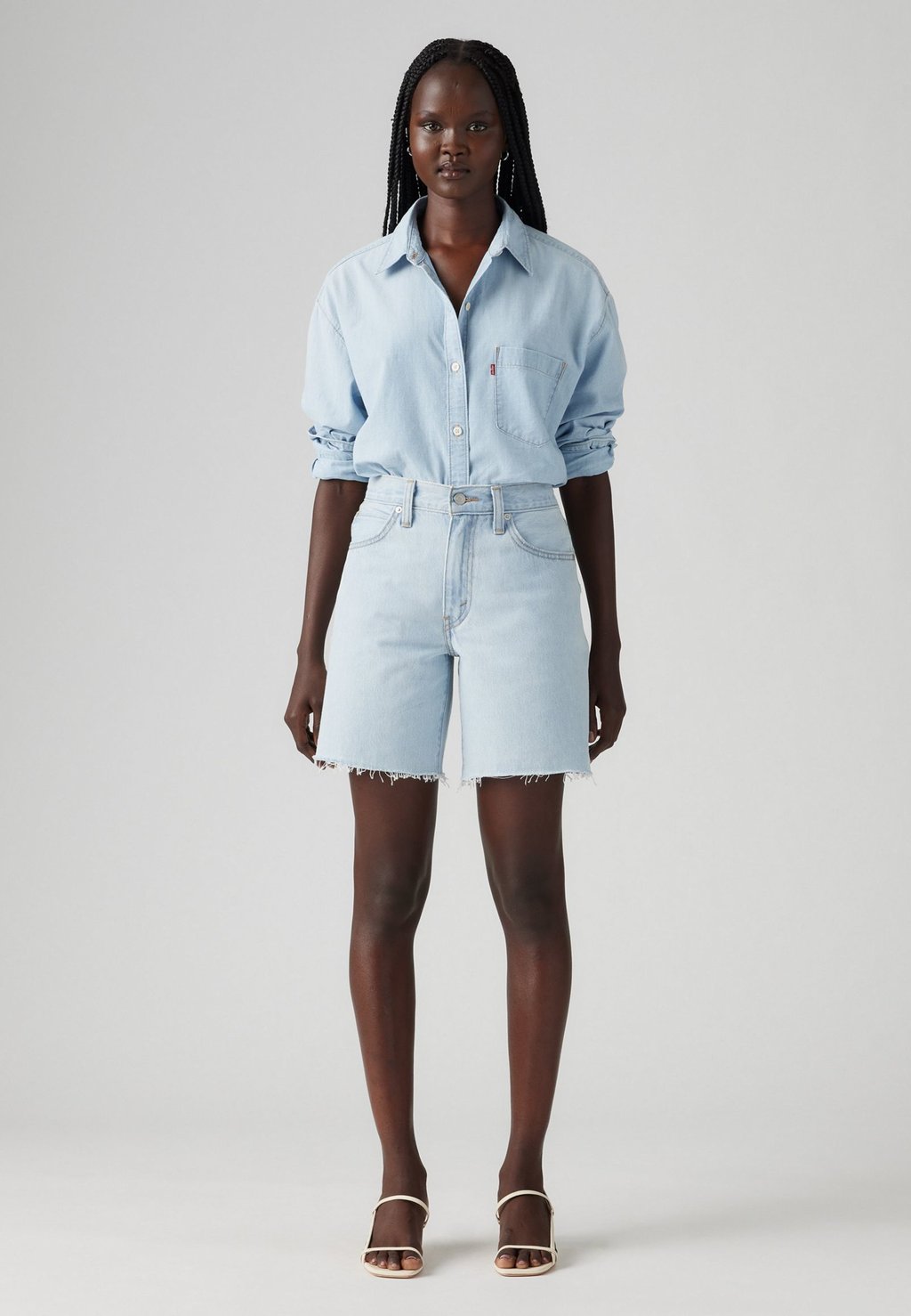 Джинсовые шорты 94 BAGGY SHORT Levi's, цвет Mister Twister Cut Hem — фото 4