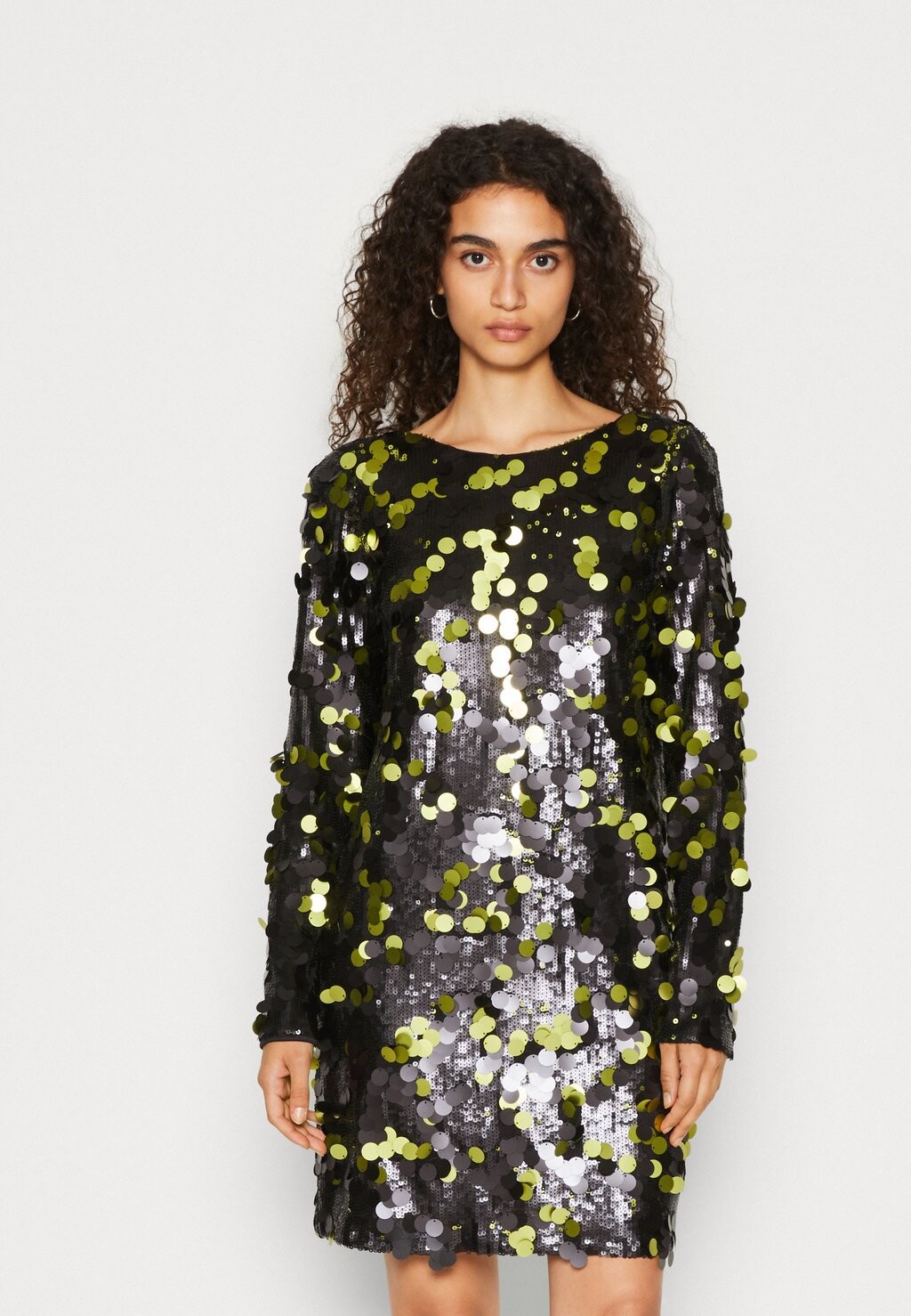 

Элегантное платье Tina Sequins Straight Dress Colourful Rebel, желтый