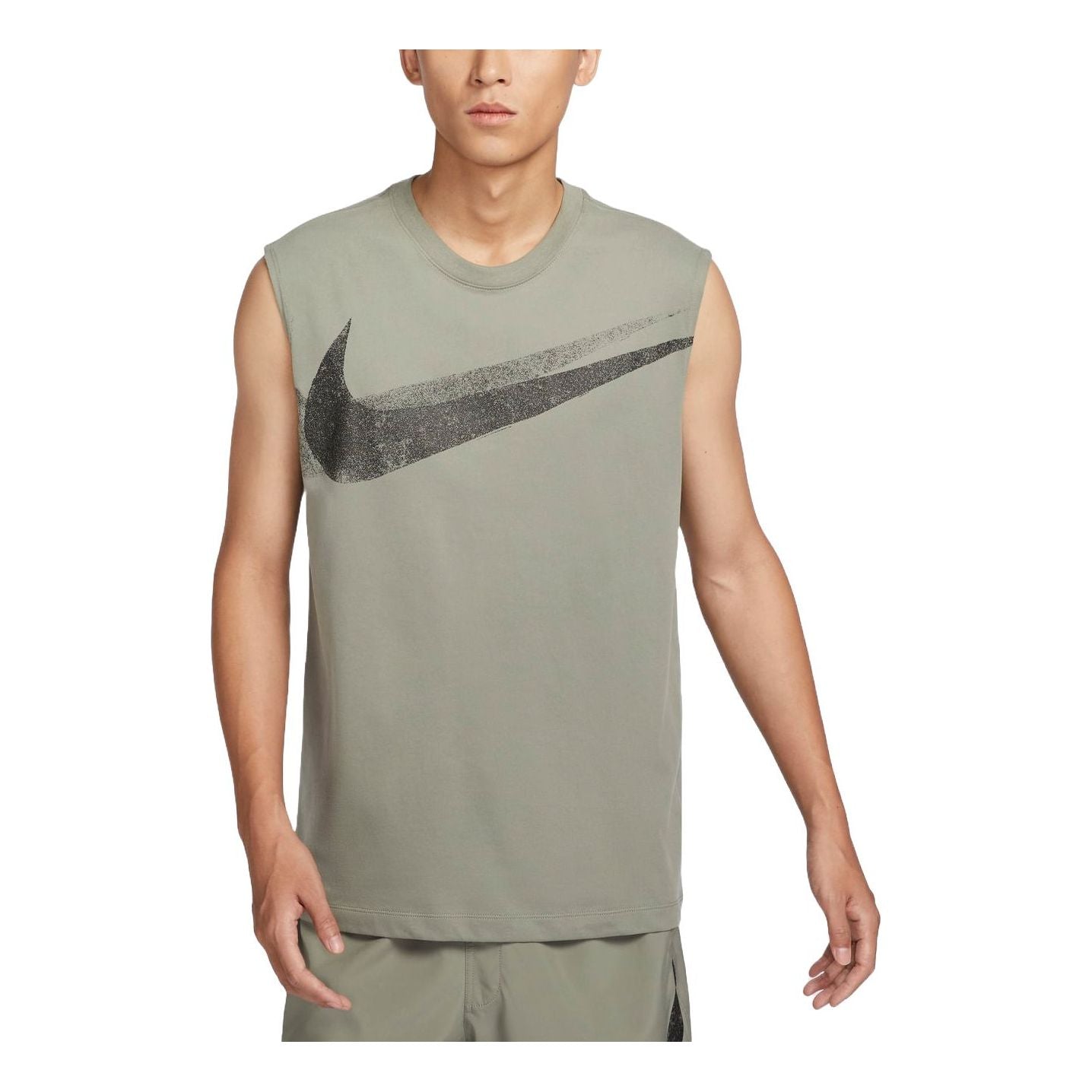 

Спортивный топ Nike Dri-FIT Training Tank Asia Sizing 'Green' FZ8031-053, зеленый