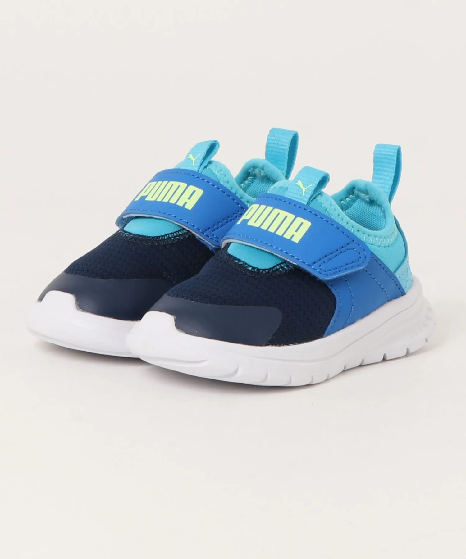 Детские слипоны с удобной застёжкой Evolv PUMA синие