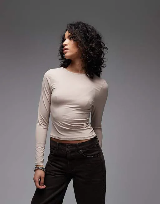 

Облегающий топ с длинными рукавами из полиамида ASOS DESIGN