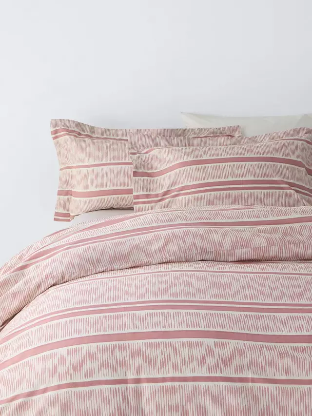 

Комплект пододеяльников John Lewis X Collagerie Ikat Stripe Duvet, цвет rosa