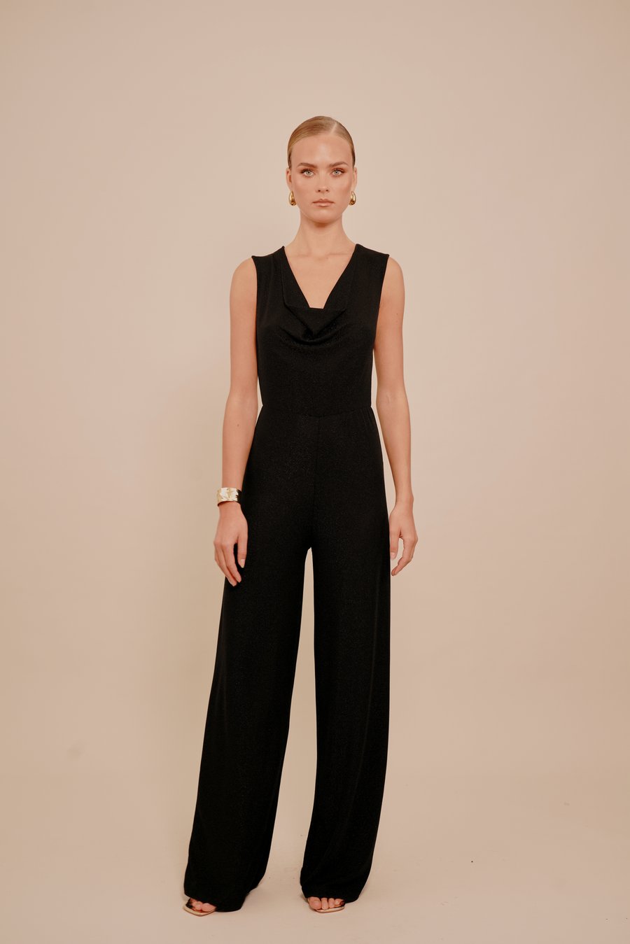 

Комбинезон WAL G. ASHA TWIRL BACK COWL JUMPSUIT, Black