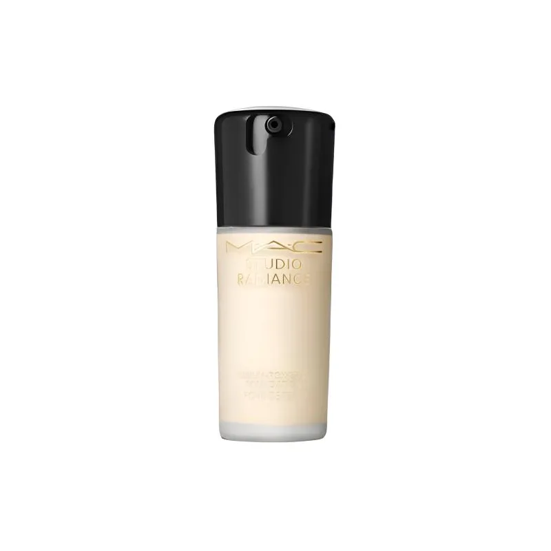 MAC Тональная жидкость Spotlight Bottle с маскирующим эффектом, прозрачная и стойкая, 30 мл, #NC5