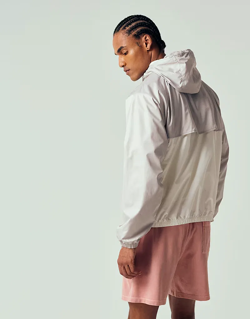 Спортивная куртка Nike Windrunner светло-серого и, белый — фото 4