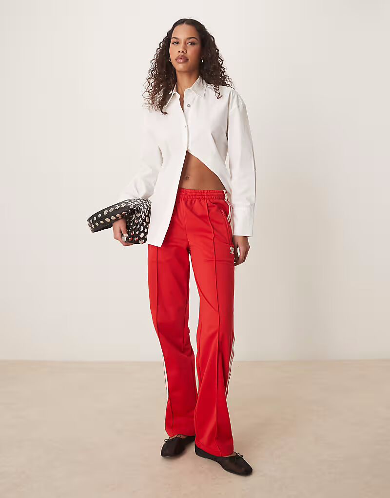 Спортивные штаны Adidas Originals Firebird красного цвета — фото 3