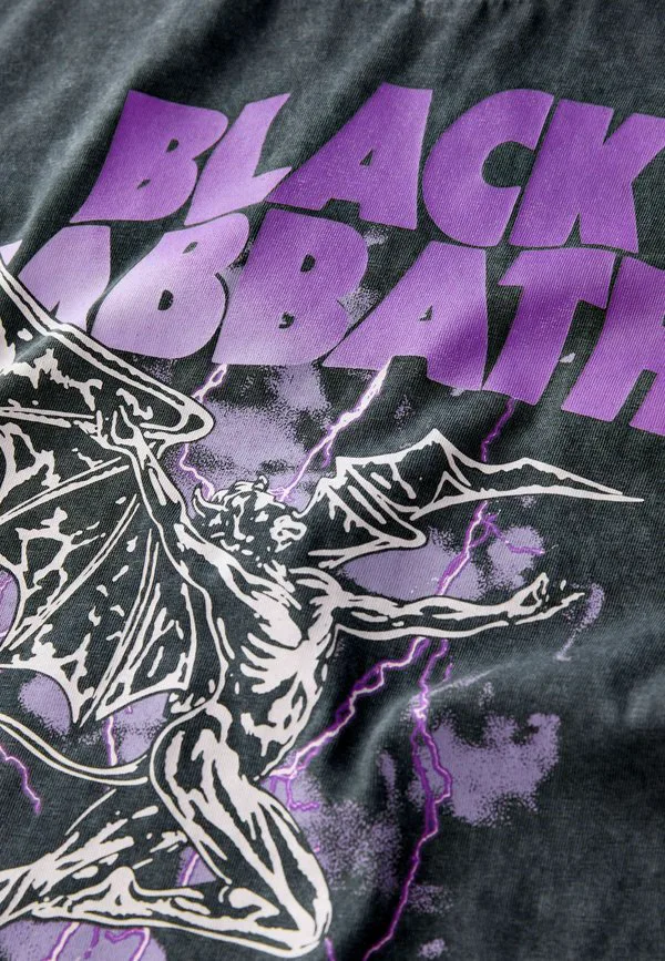 Футболка с принтом музыкальной группы Next, Black Washed Sabbath — фото 3