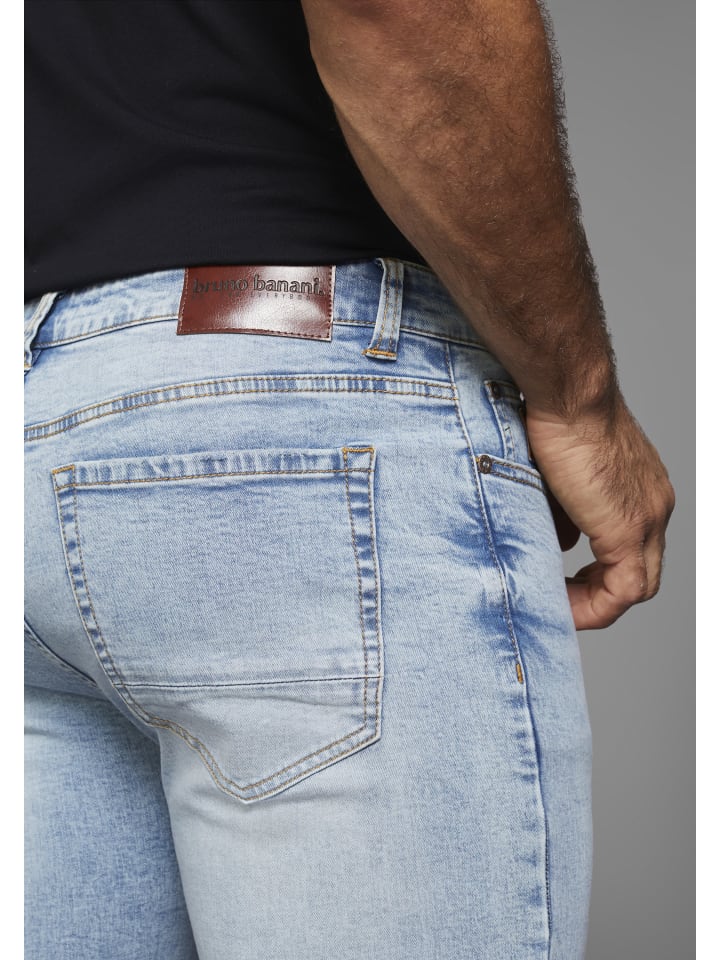 

Bruno Banani Прямые джинсы цвета «Атлантик Блю»