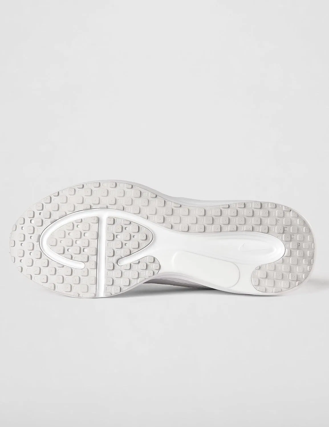 Женские беговые кроссовки NIKE Revolution 8 Road, White Pure Platinum — фото 4