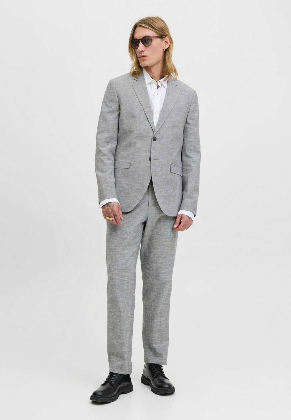 

Костюм JPRRIVIERA Jack & Jones PREMIUM, серый