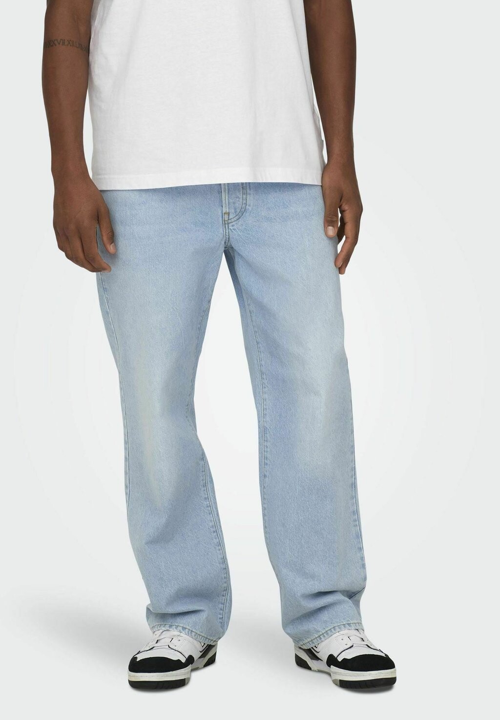 

Джинсы свободного кроя Only & Sons, цвет light blue denim