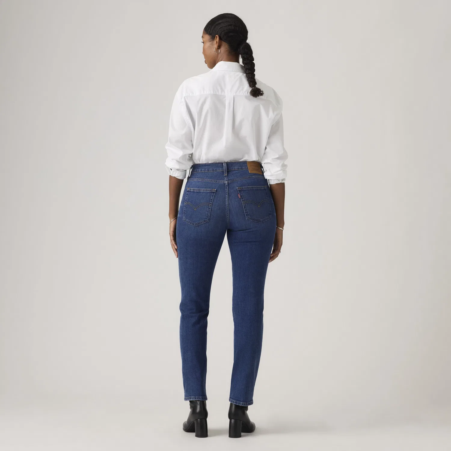 Женские джинсы Candiani с высокой посадкой и прямым кроем, модель 724 Levi's, Dark Wash — фото 3