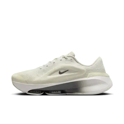 

Кроссовки Nike Versair, цвет Coconut Milk/Sail/Gum Light Brown/Iron Grey
