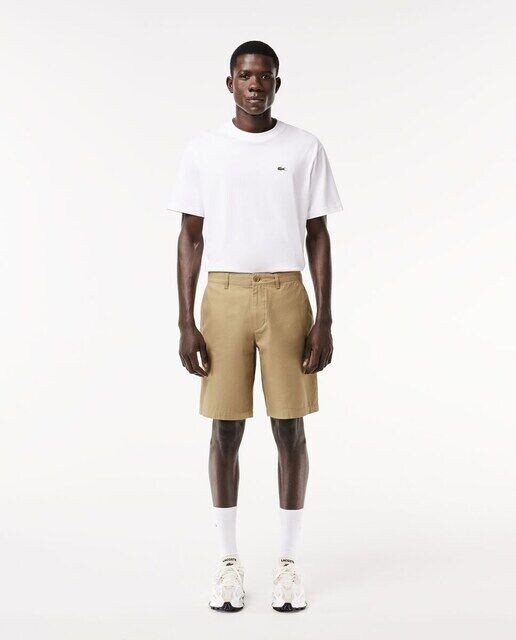 

Однотонные мужские шорты-бермуды из габардина Lacoste, бежевый