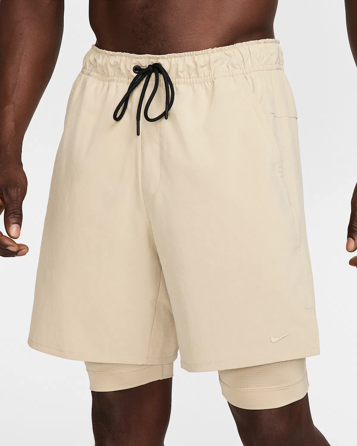 Мужские шорты Nike Unlimited Dri-FIT 7" 2-in-1 Versatile, Desert Khaki/Desert Khaki/Black/Desert Khaki — фото 2