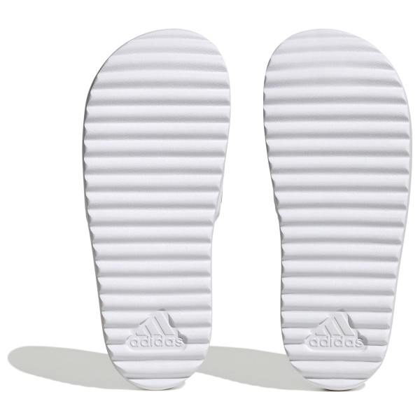 Женские сандалии-шлепанцы Adilette на платформе Adidas, мультиколор — фото 2