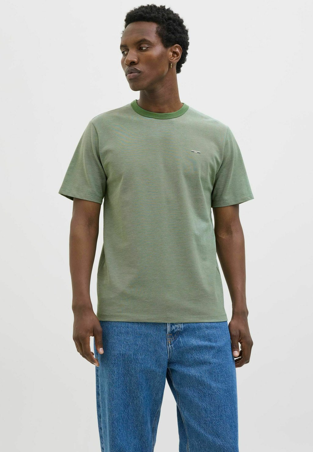 

Базовая футболка LOGO RUNDHALS Jack & Jones PREMIUM, темно-зеленый