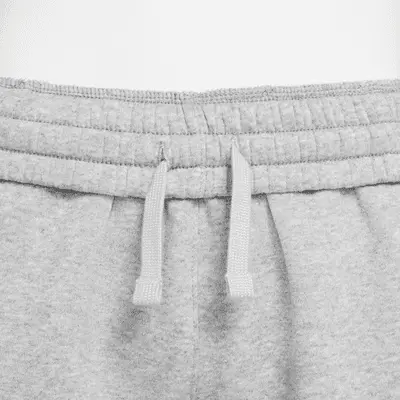 Джоггеры Nike Sportswear Club Fleece, цвет Dark Grey Heather/Base Grey/White — фото 4