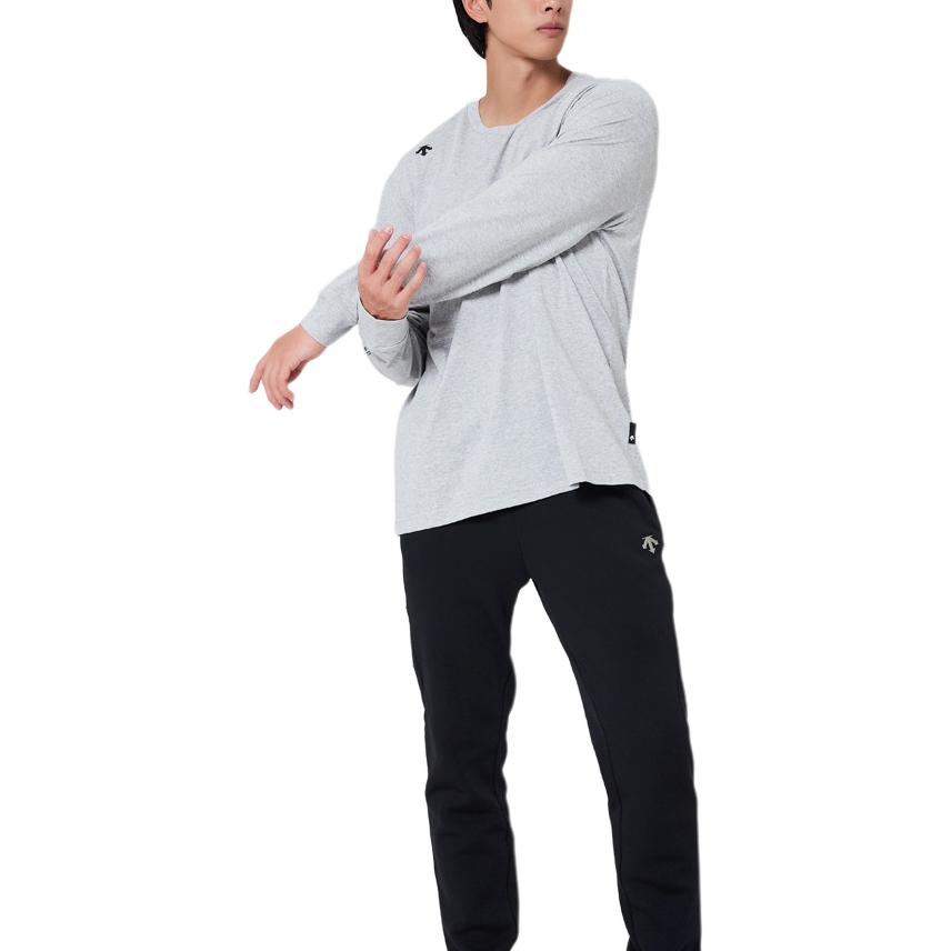 

Descente Мужская футболка Overfit серии ESSENTIAL, черная, Черный, Descente Мужская футболка Overfit серии ESSENTIAL, черная