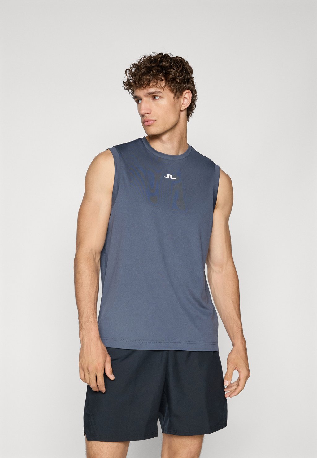 

Майка JACK SLEEVELESS TEE J.LINDEBERG Sports, темно-синий