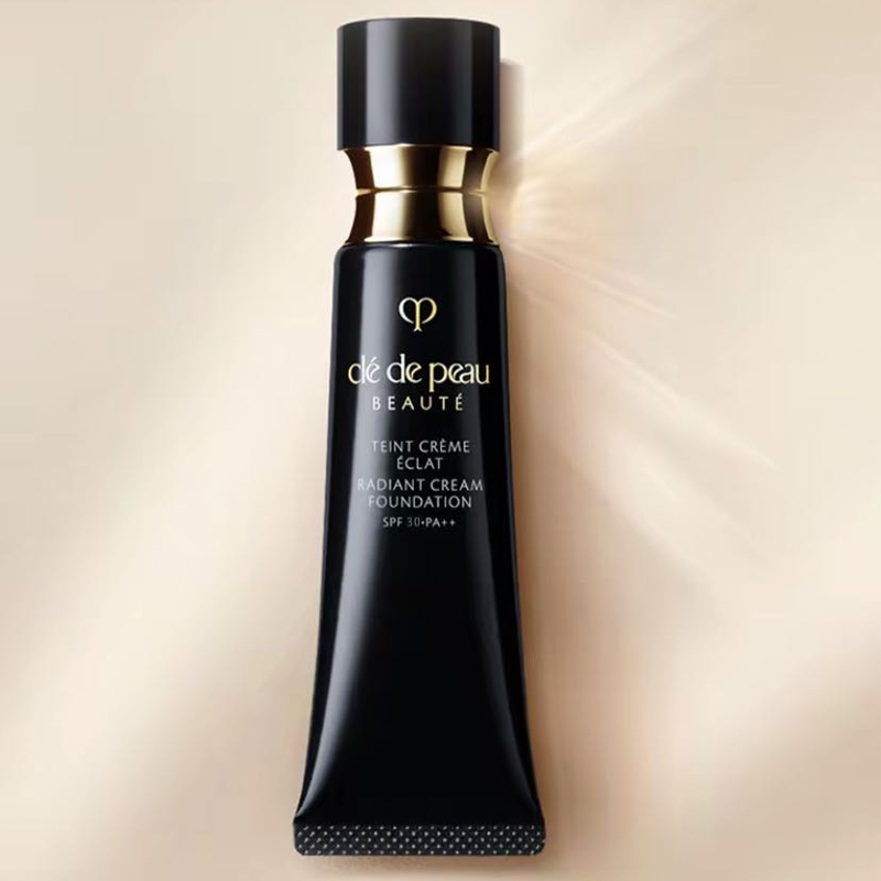 Набор макияжа атласный натуральный стойкий Clé De Peau Beauté — фото 4