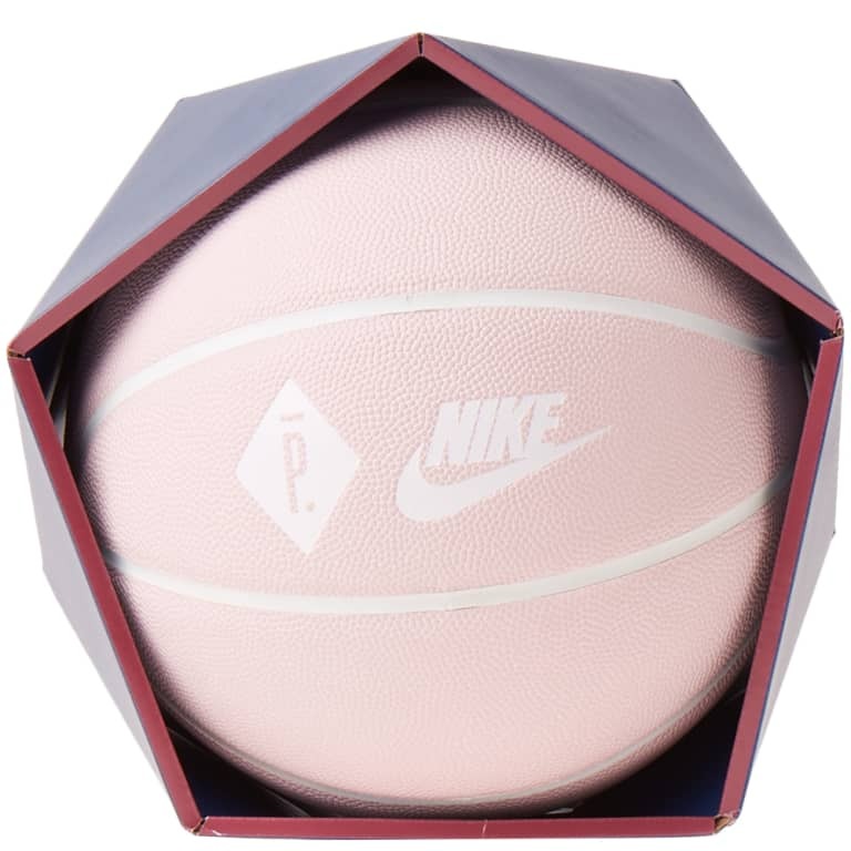 Баскетбольные кроссовки Nike x Pigalle Versa Tack 'Sheen White' — фото 3