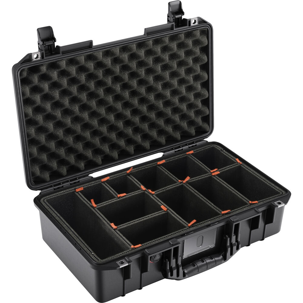 

Воздушный кейс Pelican 1525TP с вкладышем TrekPak (черный)