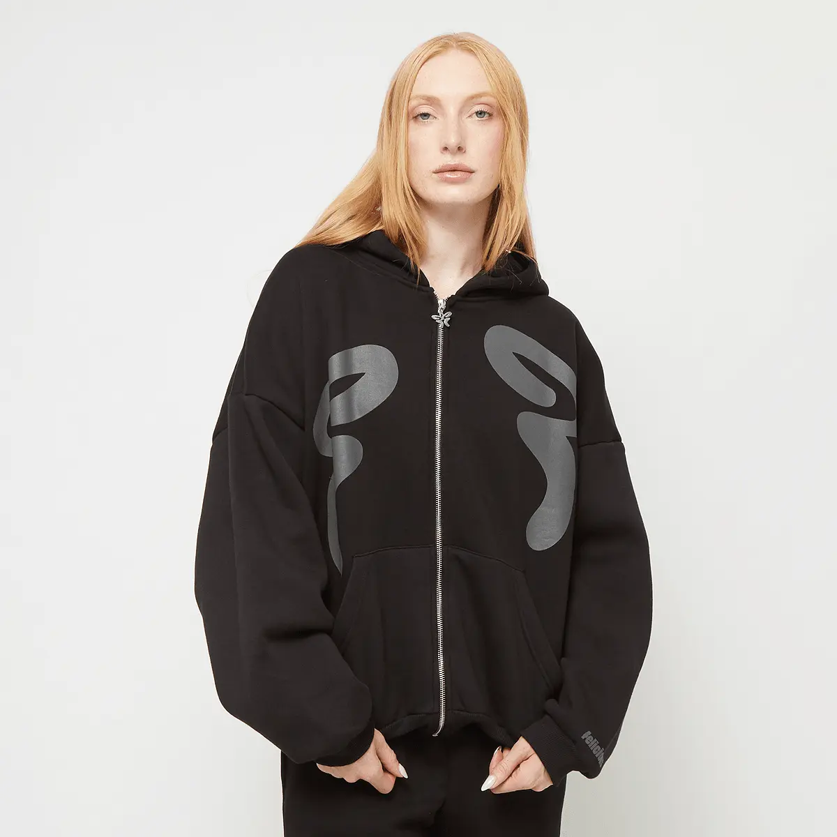 

Толстовка Felicious Oversized Sweatjacke, черный