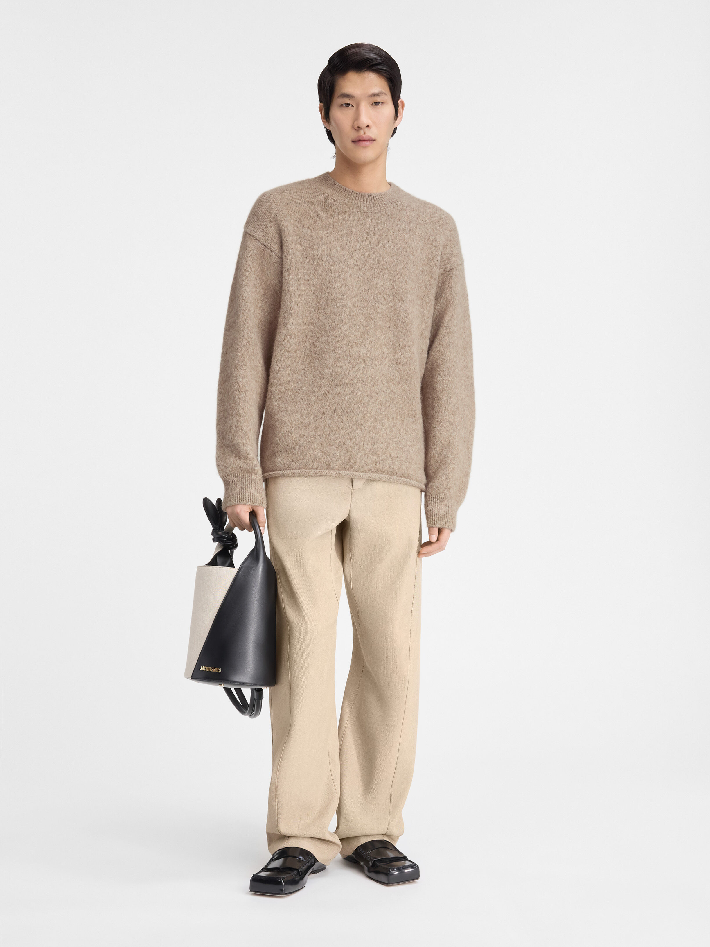 

Фирменный джемпер JACQUEMUS The Jacquemus sweater, бежевый