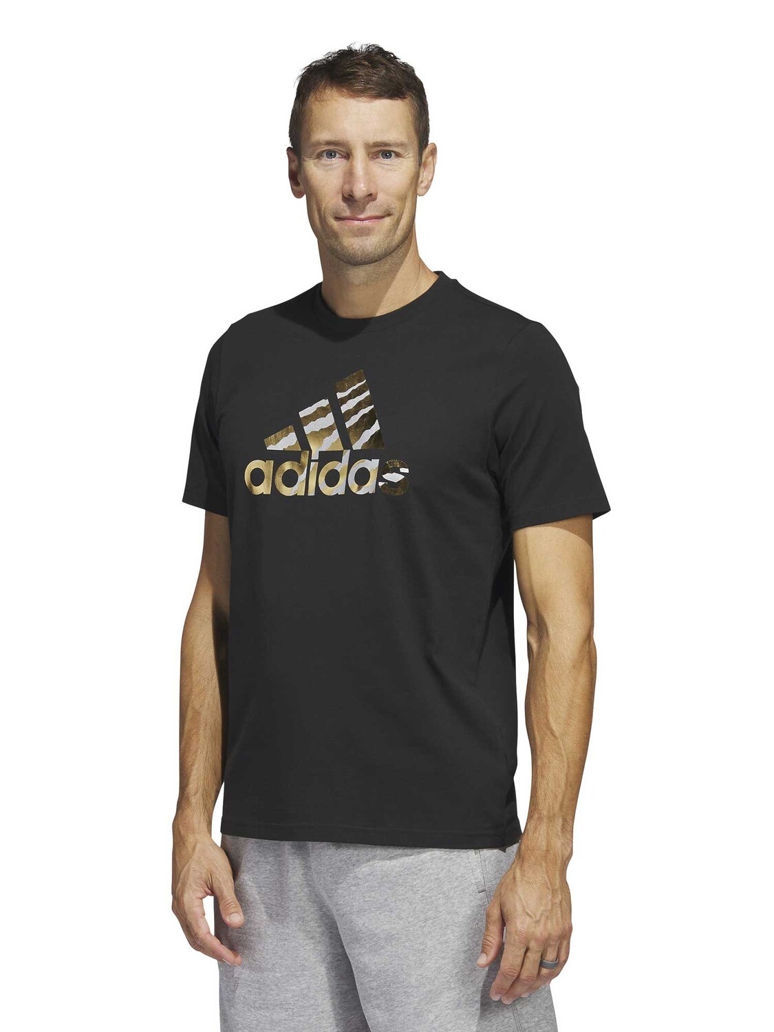 

Футболка Adidas Sportswear Power Logo Foil, черный