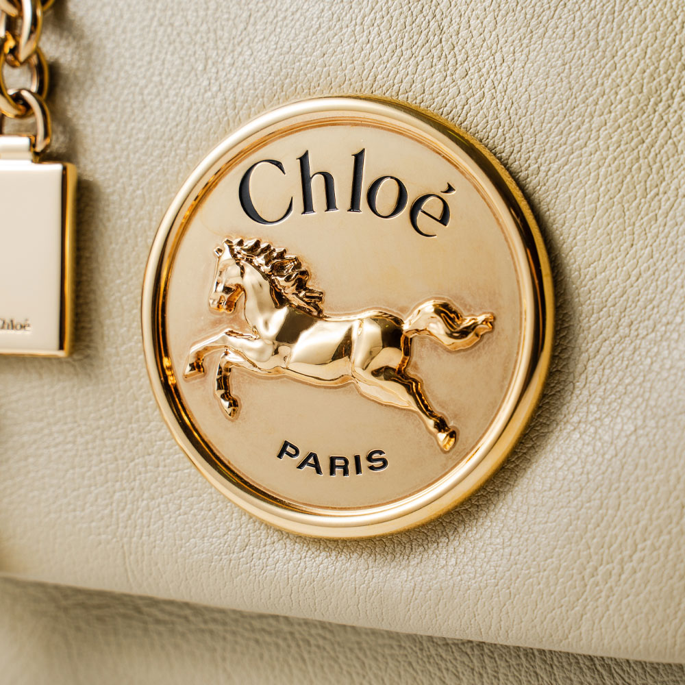 Chloé Сумка через плечо из буйволовой кожи бежевая женская — фото 4