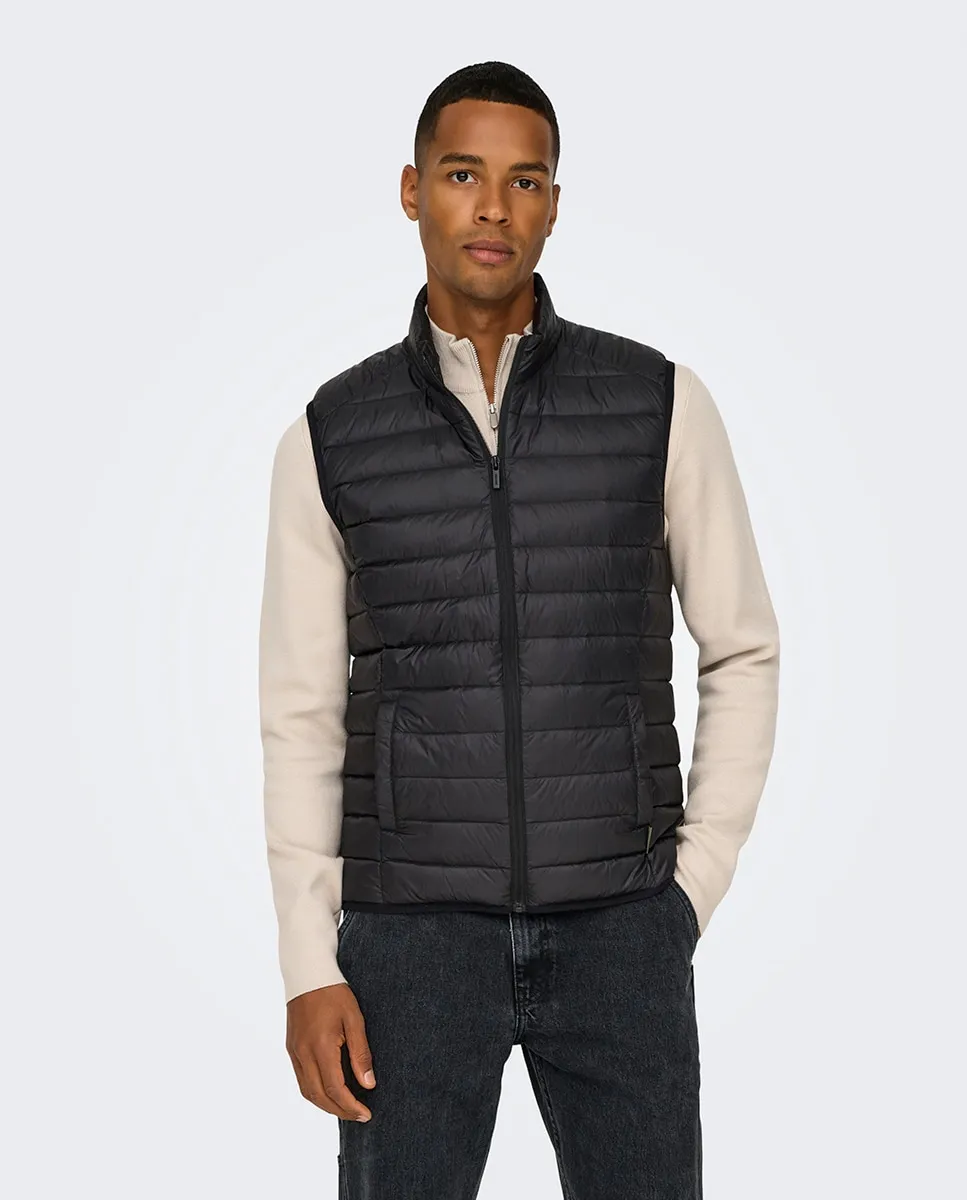 

Легкий мужской жилет стандартного кроя Only & Sons, черный